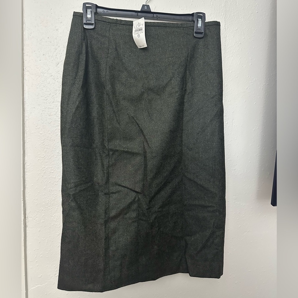 Elegant Loft Dark Green Skirt